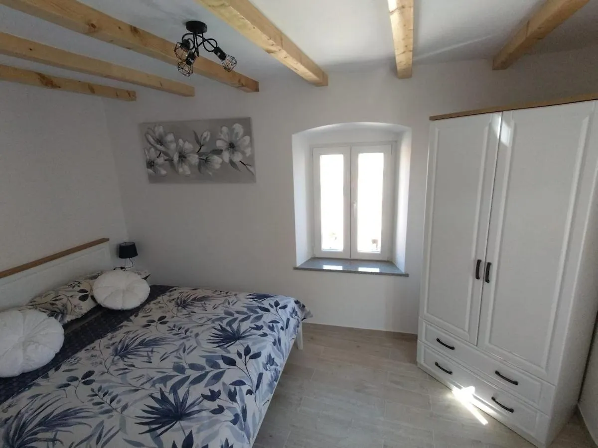 Apartments Ivana Trogir Kroatien