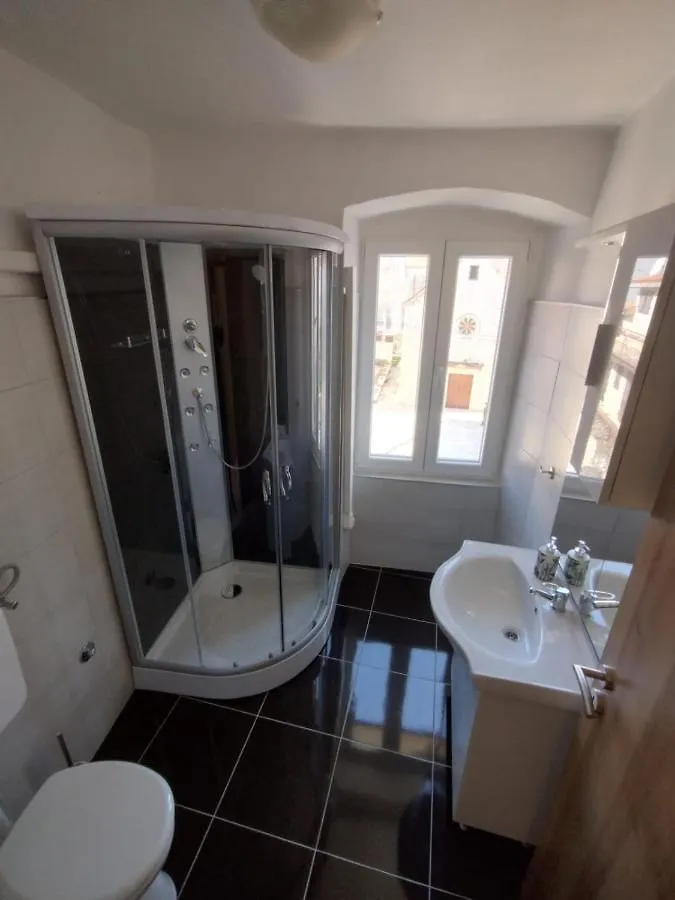 Apartments Ivana Trogir